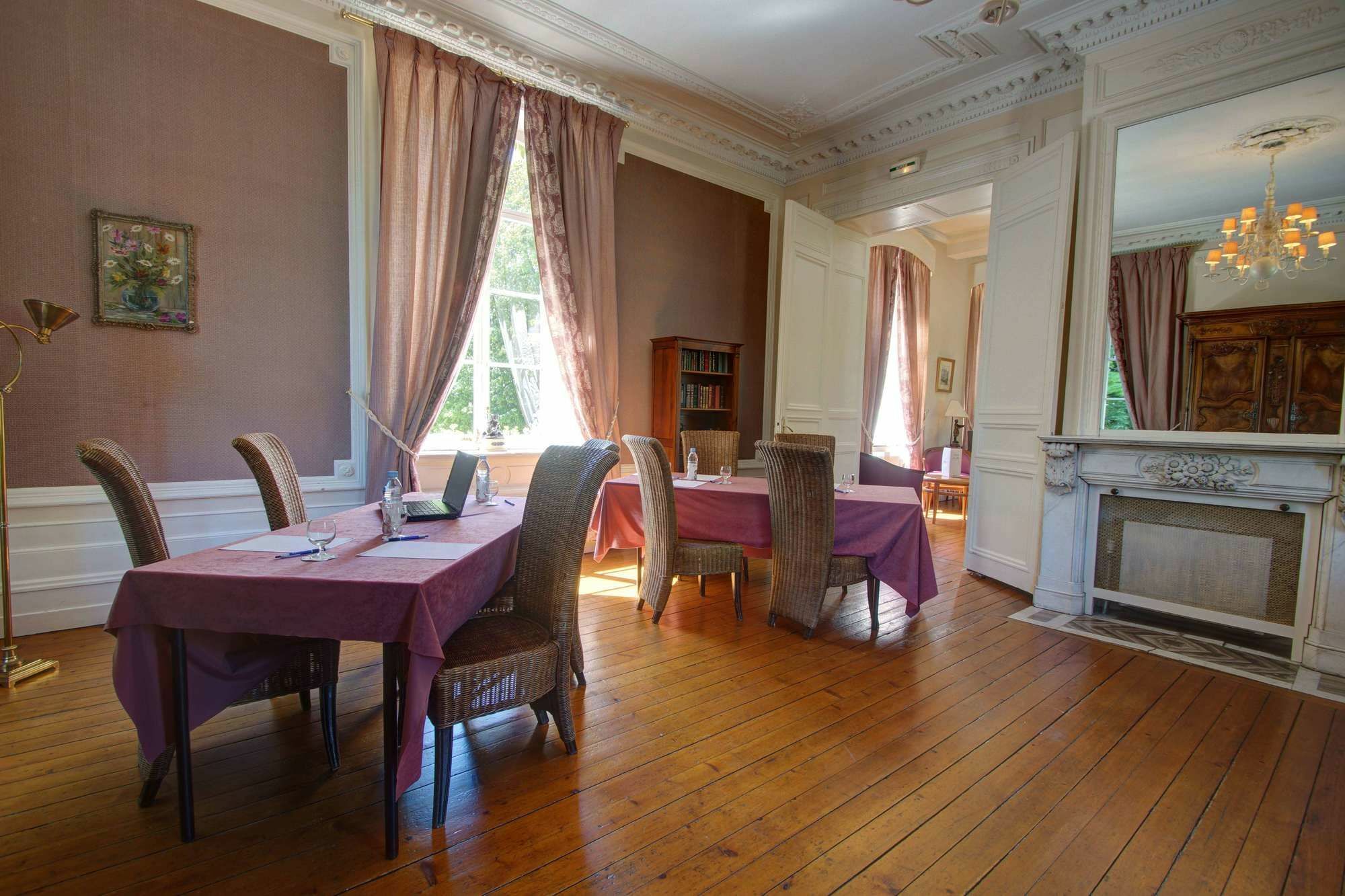 Hotel Chateau Clery Hesdin-lʼAbbé 外观 照片